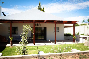 Rooikraal Hamlet Village Cottage